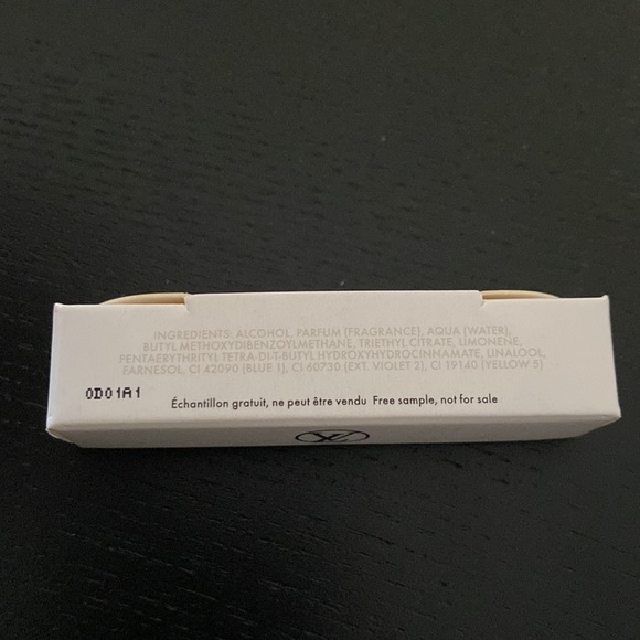 NIB Louis Vuitton Nuit De Feu Perfume - 2ml - Picture 3 of 4